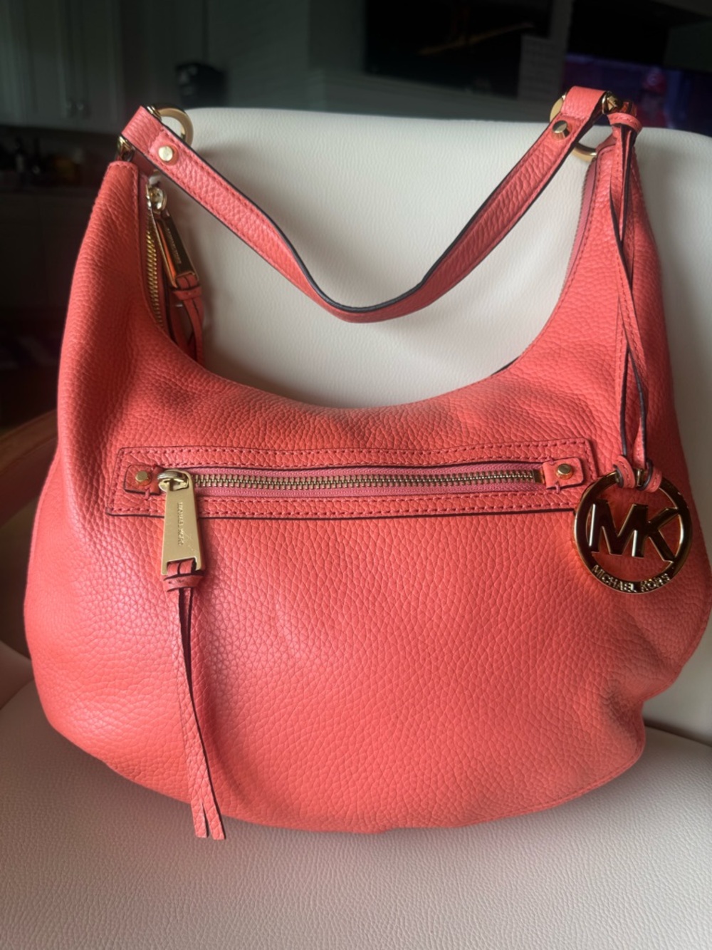 Michael Kors Rhea Coral Orange Pebbled Leather Hobo with Gold Hardware - Picture 4 of 15